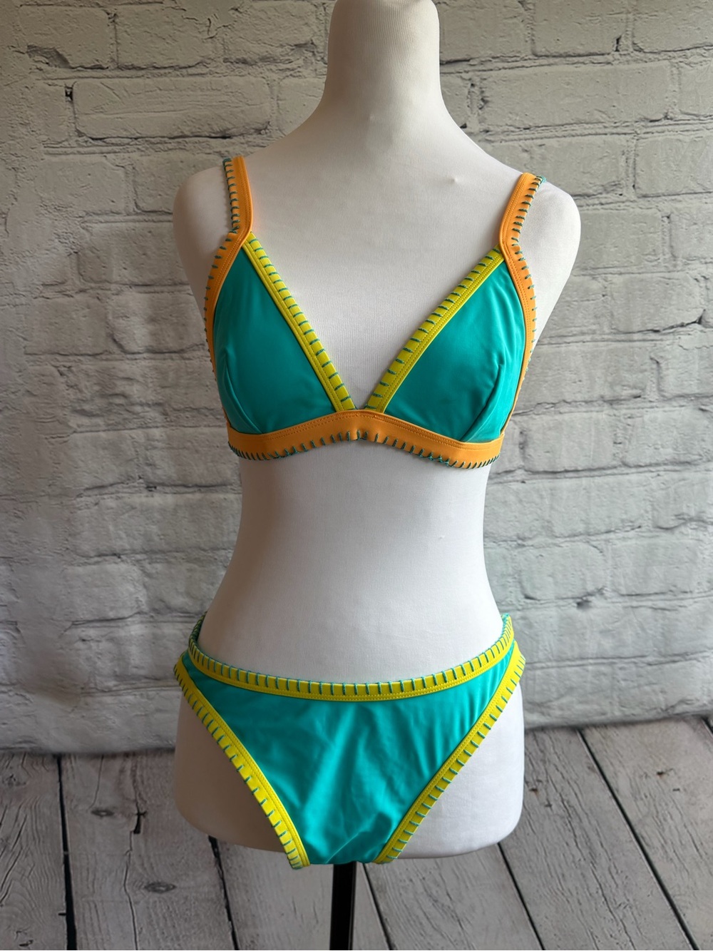 Cupshe Take Me To Tulum Colorblock Triangle Top & Cheeky Bikini Set - Picture 3 of 6